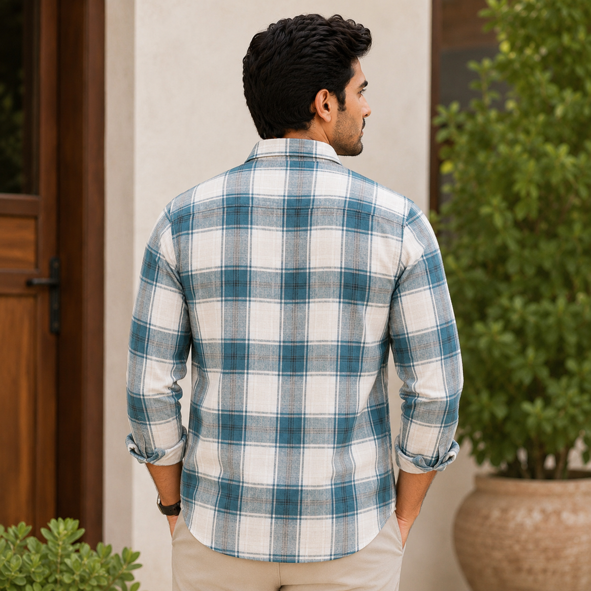 REGULAR COLLAR CHECK SHIRT WITH SINGLE POCKET